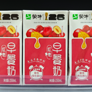 伊利早餐奶红枣