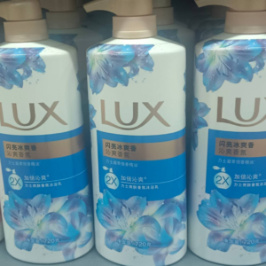 力士闪亮冰爽沐浴露