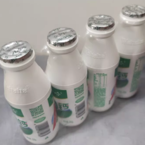 娃哈哈AD钙奶一排