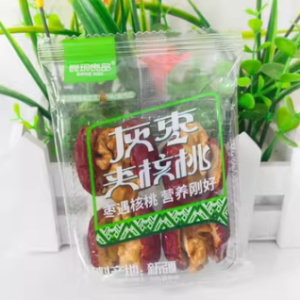 昆玥良品四粒骏枣夹核桃