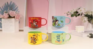 雅诚德迪士尼玩具炫彩中号杯